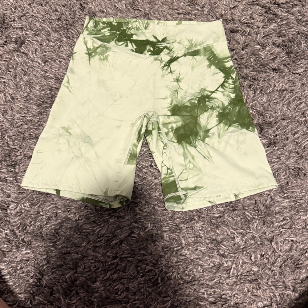 Balance Athletica Vitality Green Tie-Dye cloud rider Athletic Shorts NWOT - Picture 4 of 7